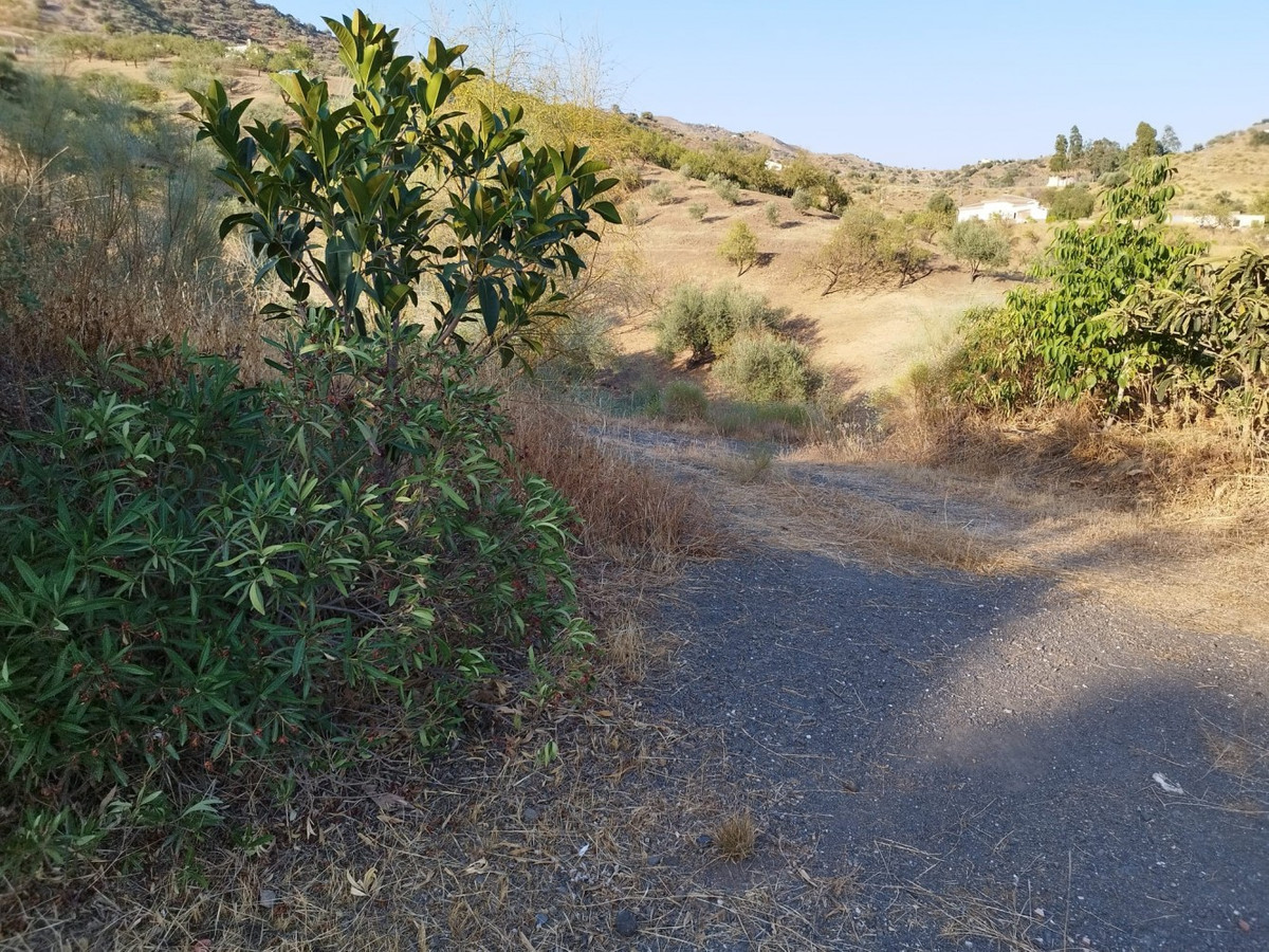 Se vende Finca - Cortijo de 2 dormitorios en Costa Del Sol East, Málaga, España