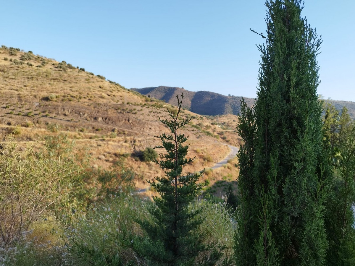 Se vende Finca - Cortijo de 2 dormitorios en Costa Del Sol East, Málaga, España