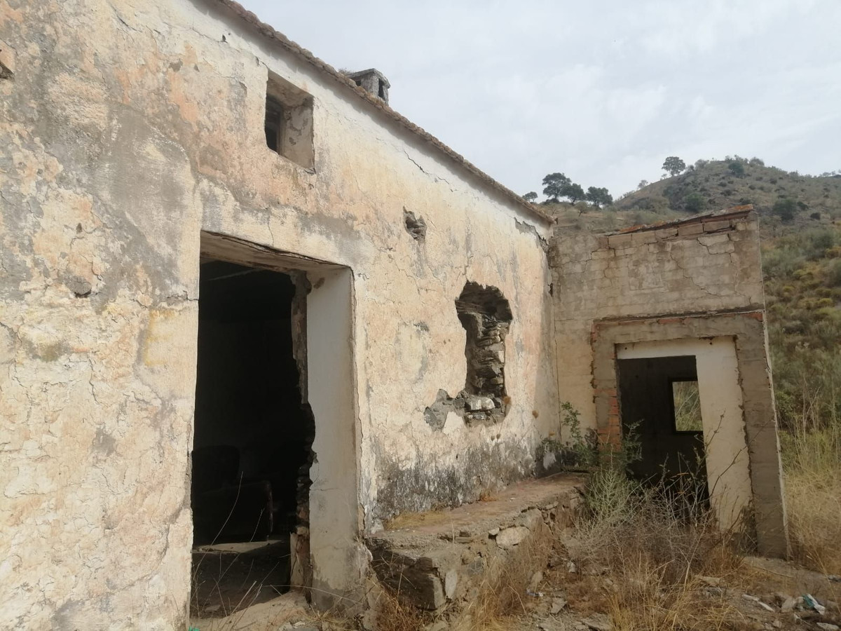 Plots for sale in Cártama Costa Del Sol, Málaga, Spain