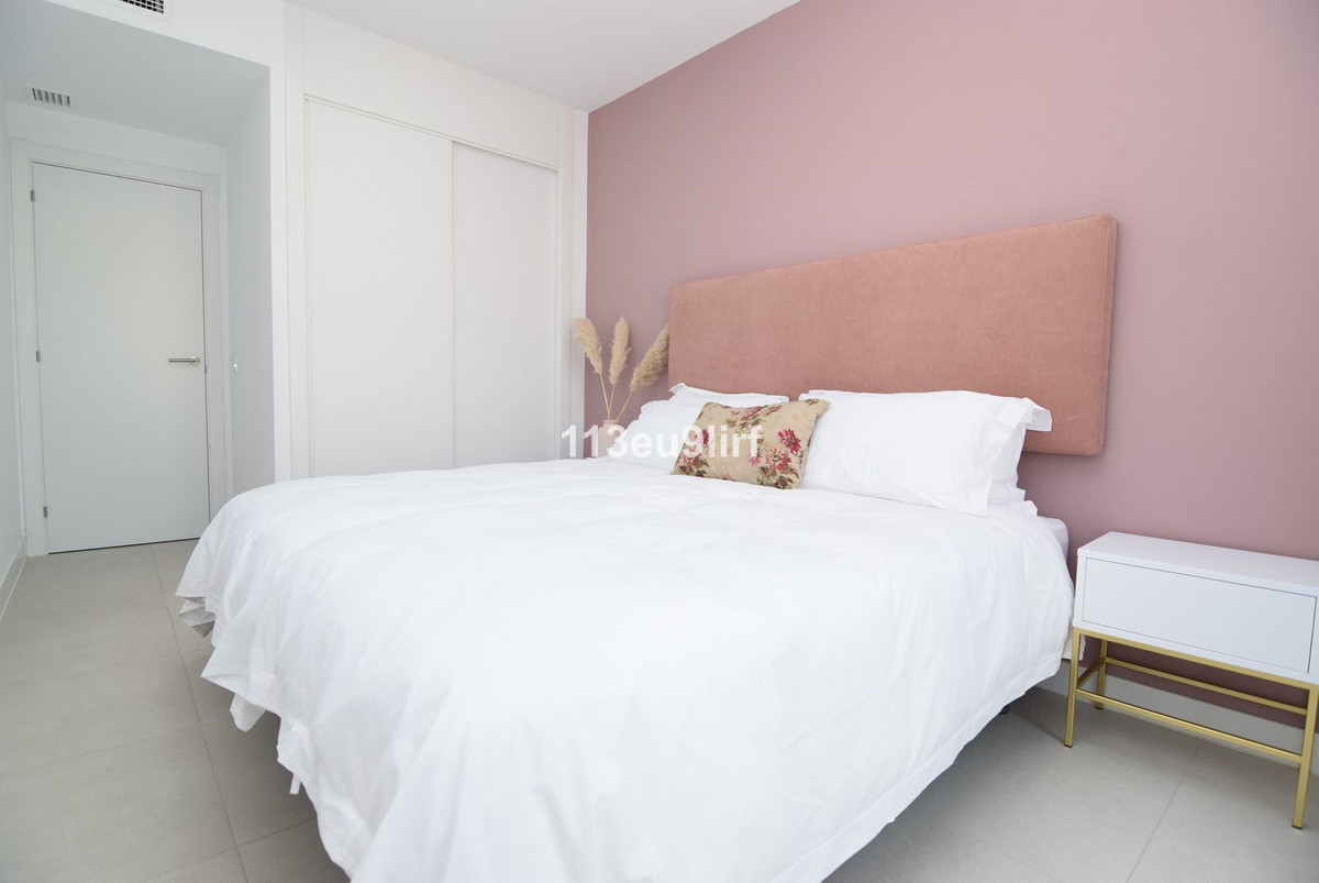 3 Bed Apartment for sale in Estepona Costa Del Sol, Málaga, Spain