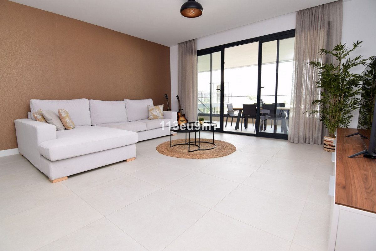 3 Bed Apartment for sale in Estepona Costa Del Sol, Málaga, Spain