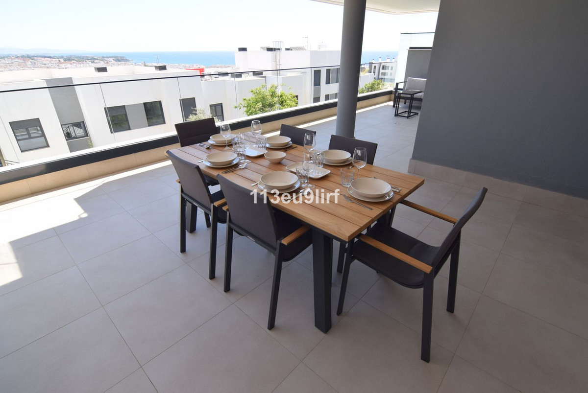 3 Bed Apartment for sale in Estepona Costa Del Sol, Málaga, Spain