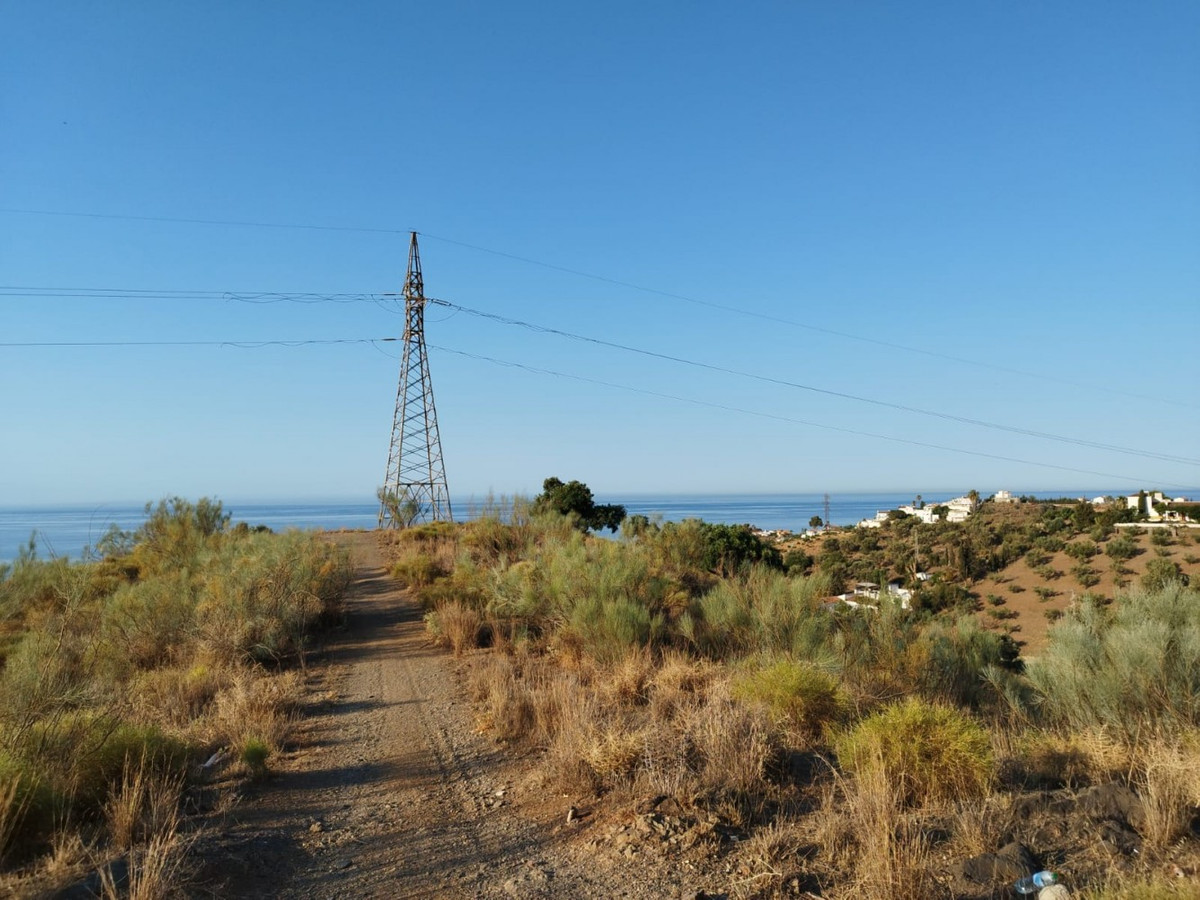1 Bed Plots for sale in Benajarafe Costa Del Sol East, Málaga, Spain