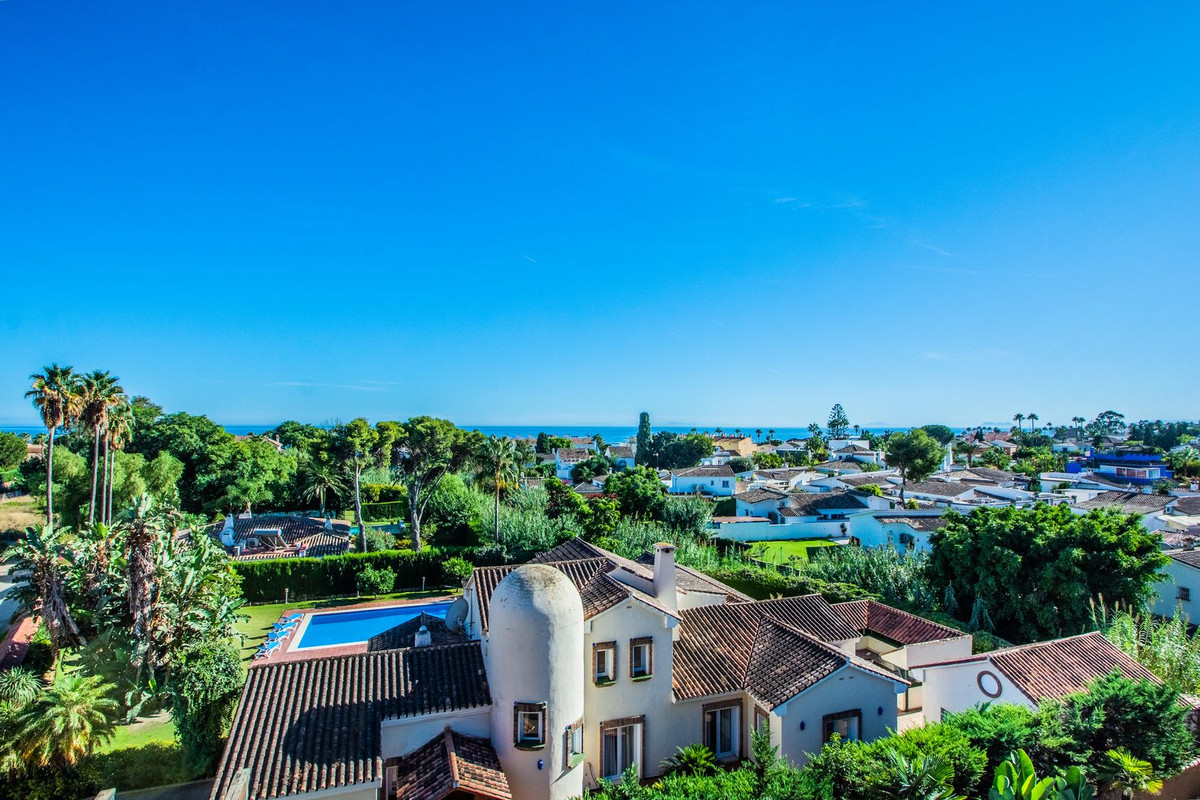 2 Bed Apartment for sale in Cancelada Costa Del Sol, Málaga, Spain