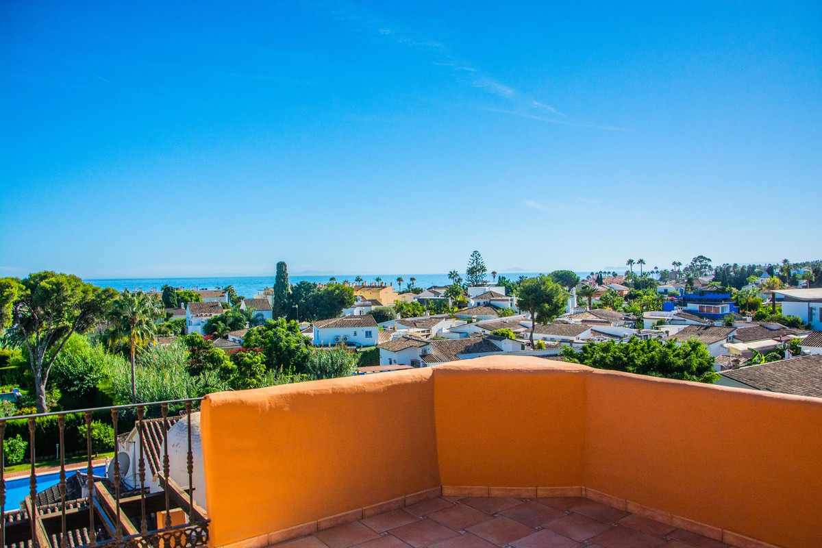 2 Bed Apartment for sale in Cancelada Costa Del Sol, Málaga, Spain