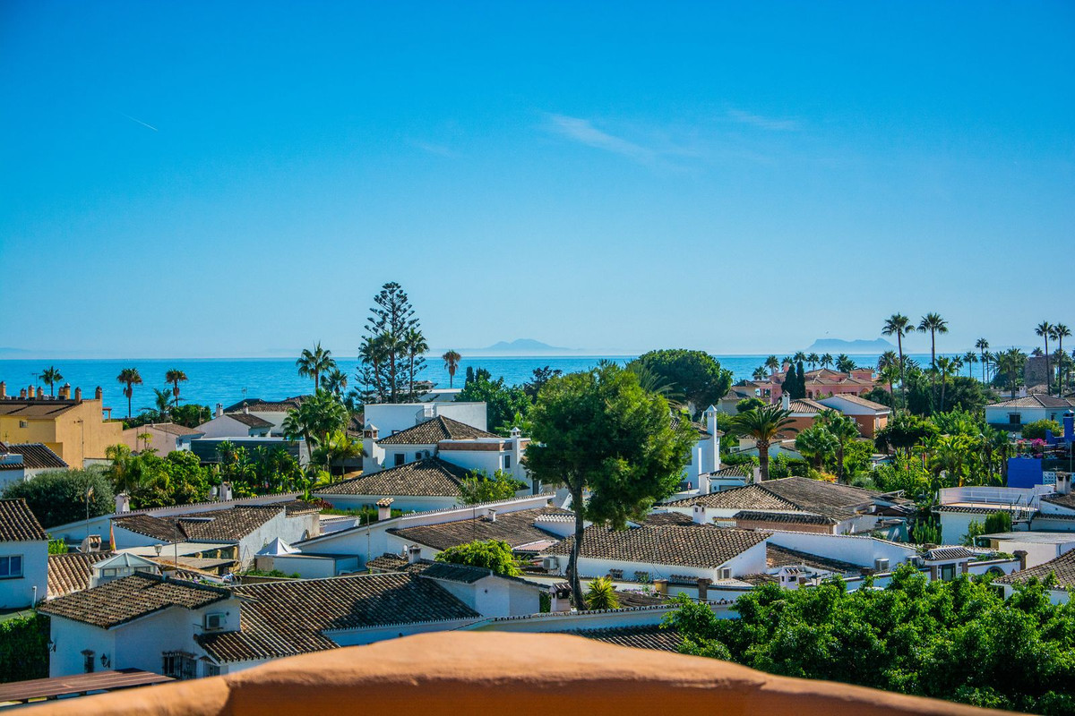 Se vende Ático de 2 dormitorios en Costa Del Sol, Málaga, España