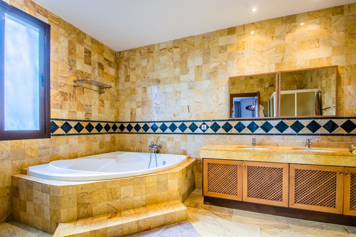 Se vende Ático de 2 dormitorios en Costa Del Sol, Málaga, España