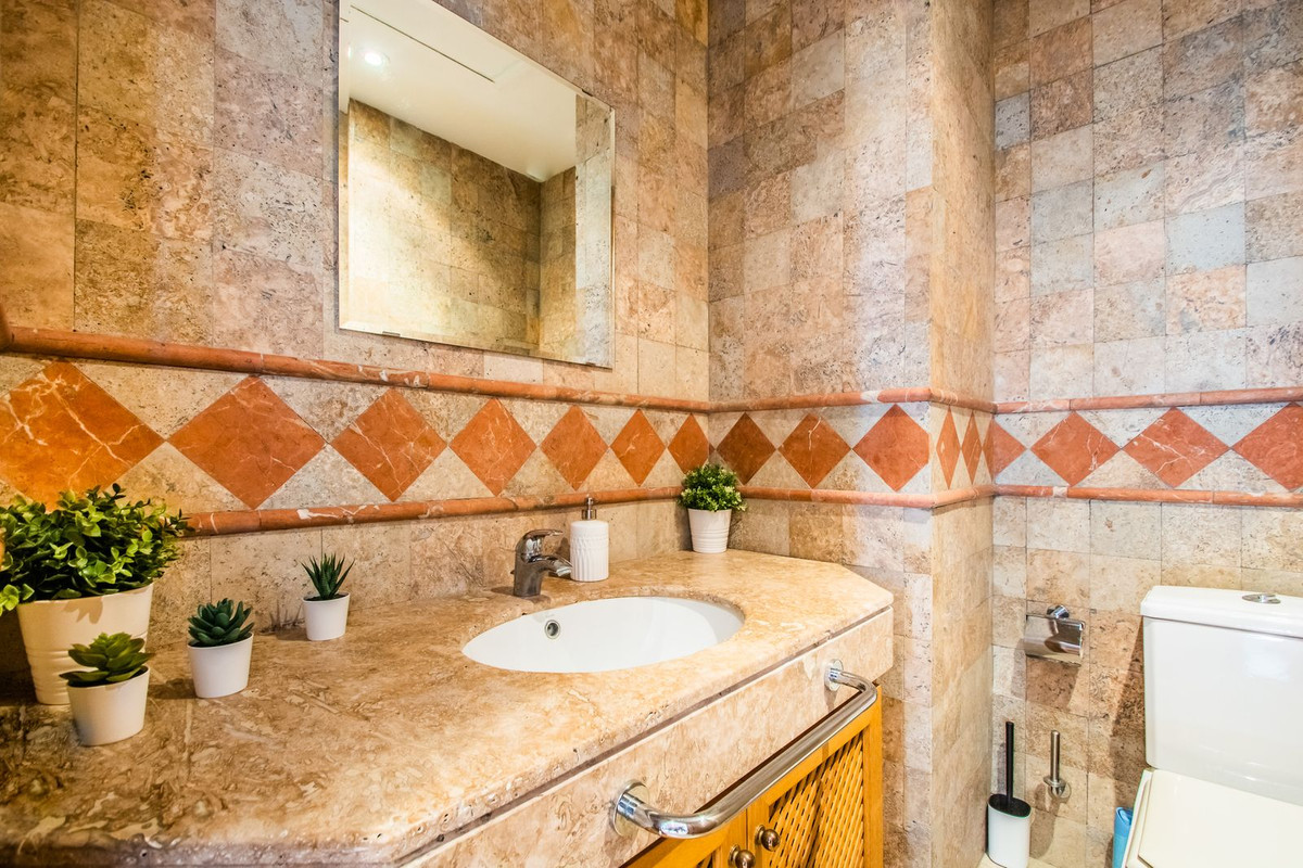 Se vende Ático de 2 dormitorios en Costa Del Sol, Málaga, España