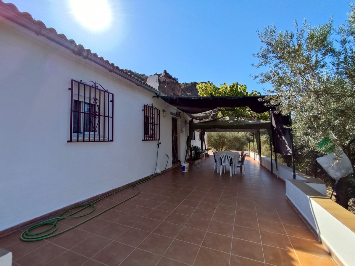 Se vende Villa - Chalet de 4 dormitorios en Costa Del Sol East, Málaga, España