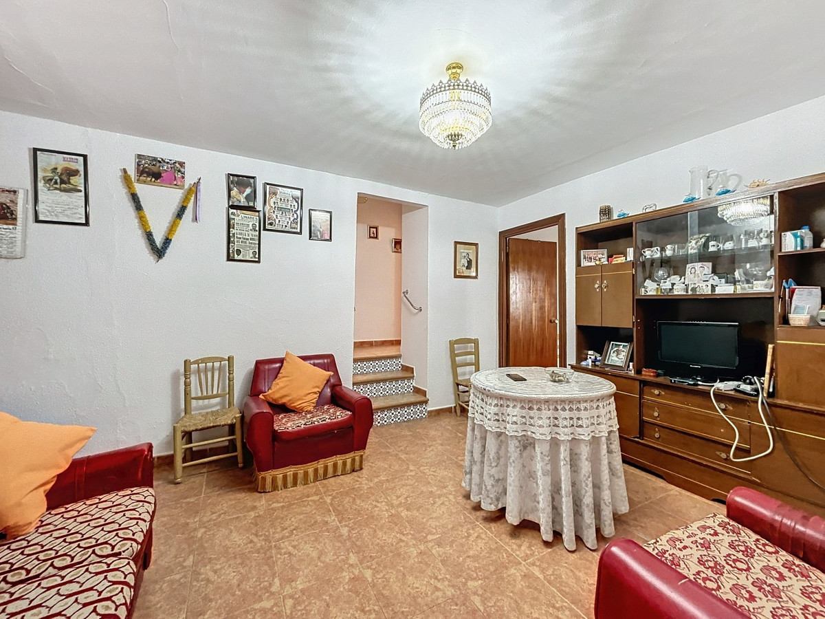 Se vende Villa - Chalet de 4 dormitorios en Costa Del Sol East, Málaga, España
