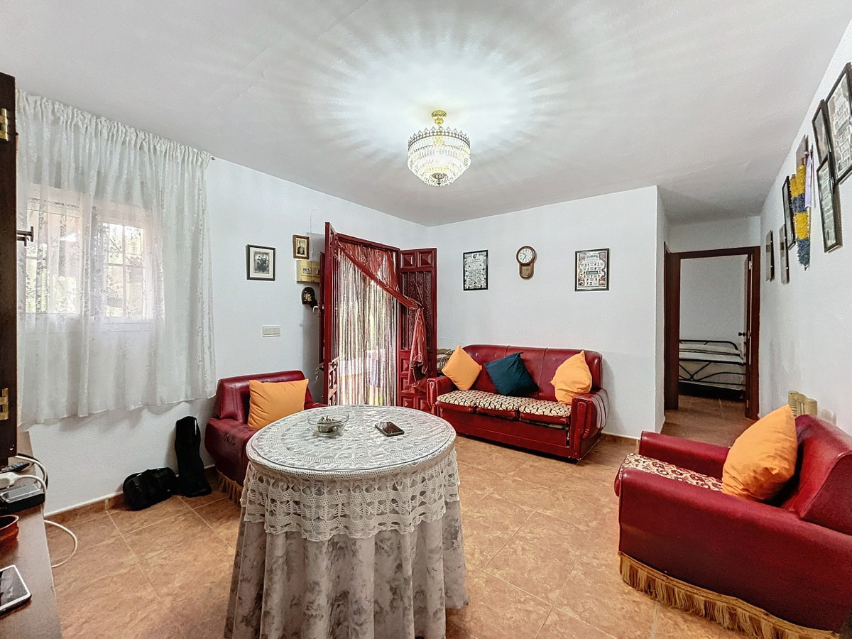 Se vende Villa - Chalet de 4 dormitorios en Costa Del Sol East, Málaga, España