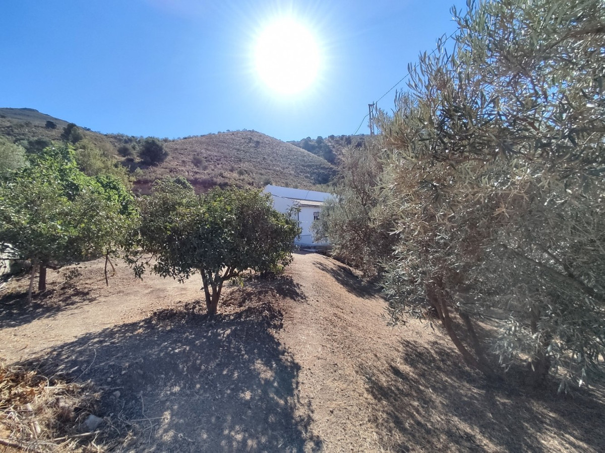 Se vende Villa - Chalet de 4 dormitorios en Costa Del Sol East, Málaga, España