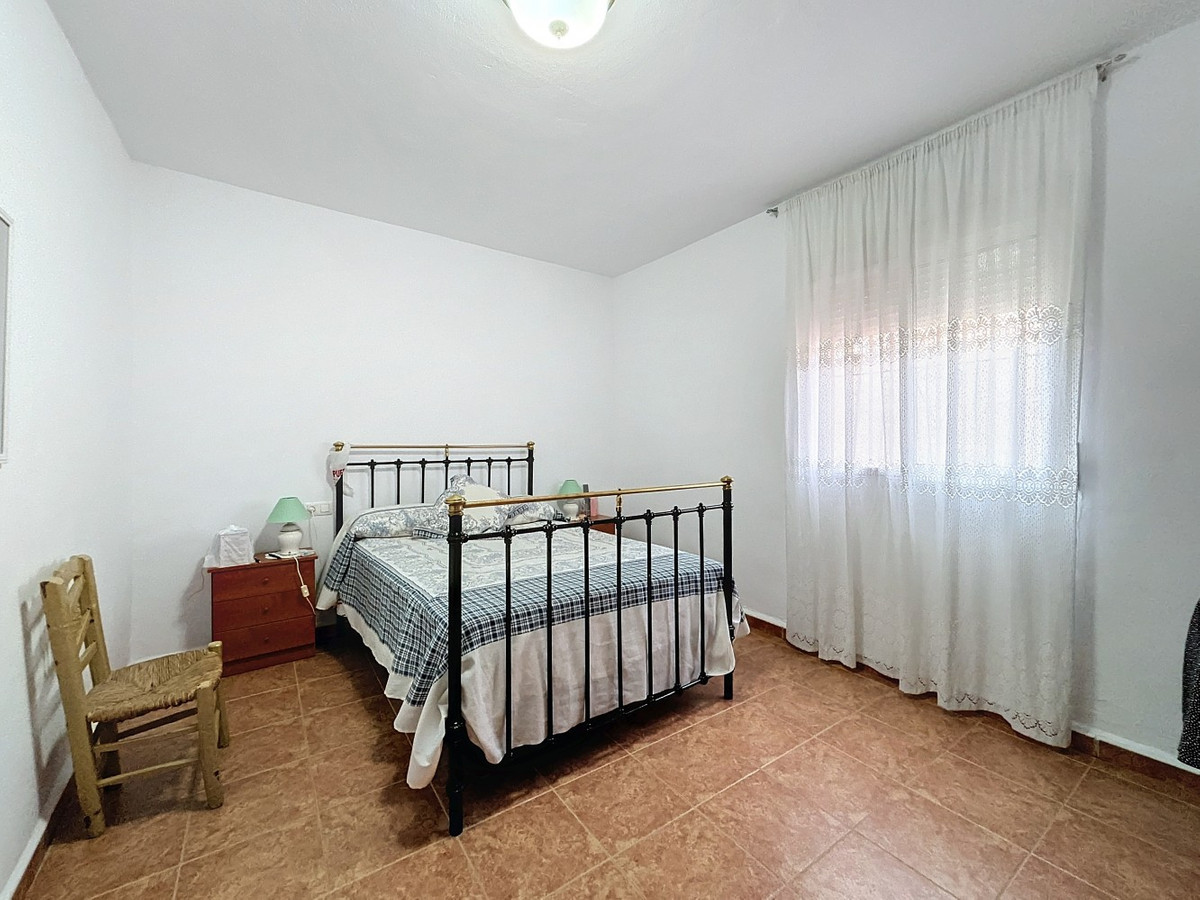 Se vende Villa - Chalet de 4 dormitorios en Costa Del Sol East, Málaga, España