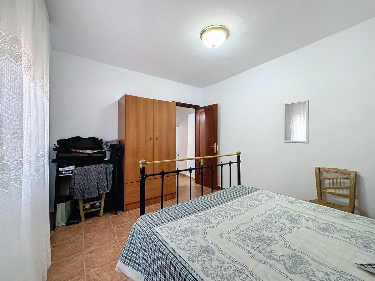 Se vende Villa - Chalet de 4 dormitorios en Costa Del Sol East, Málaga, España