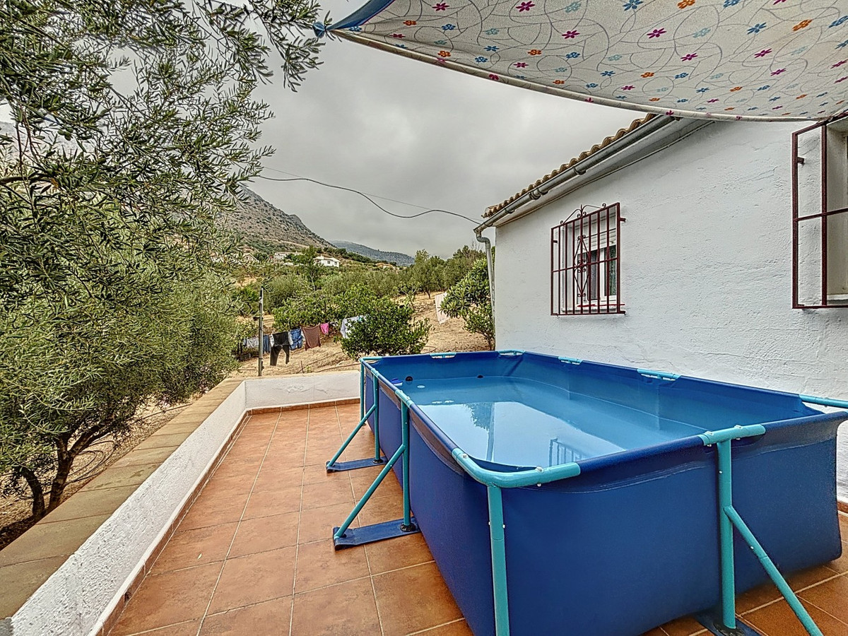 Se vende Villa - Chalet de 4 dormitorios en Costa Del Sol East, Málaga, España