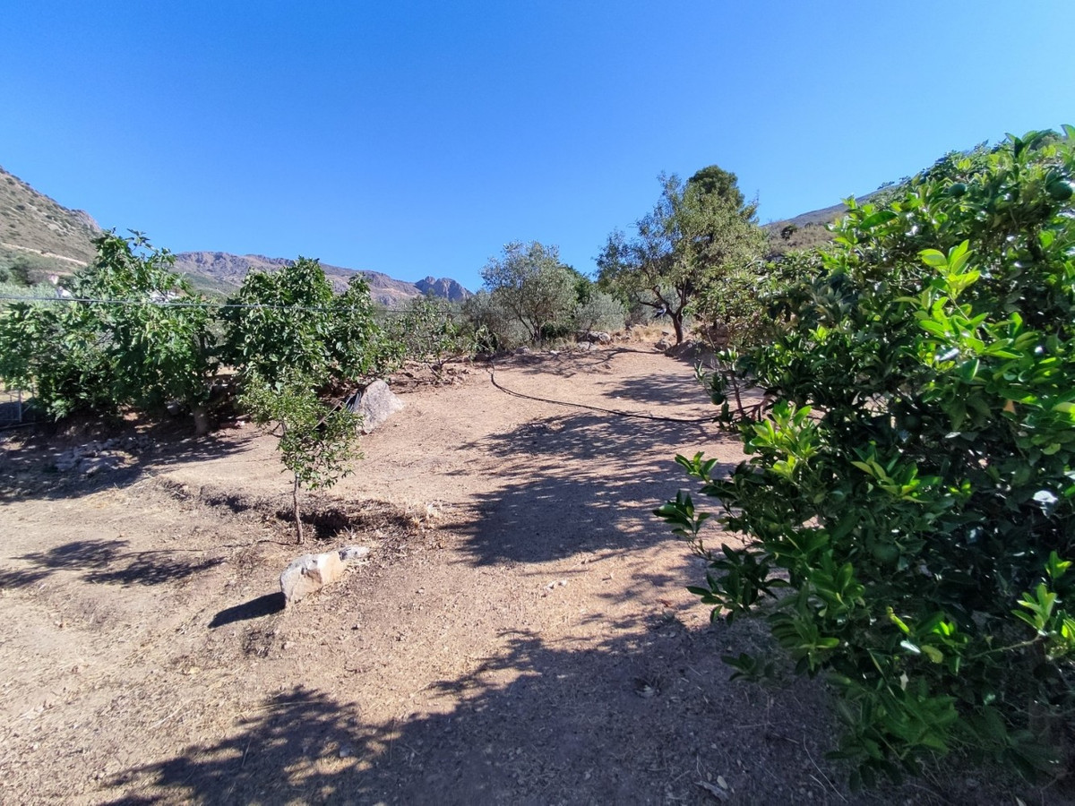 Se vende Villa - Chalet de 4 dormitorios en Costa Del Sol East, Málaga, España