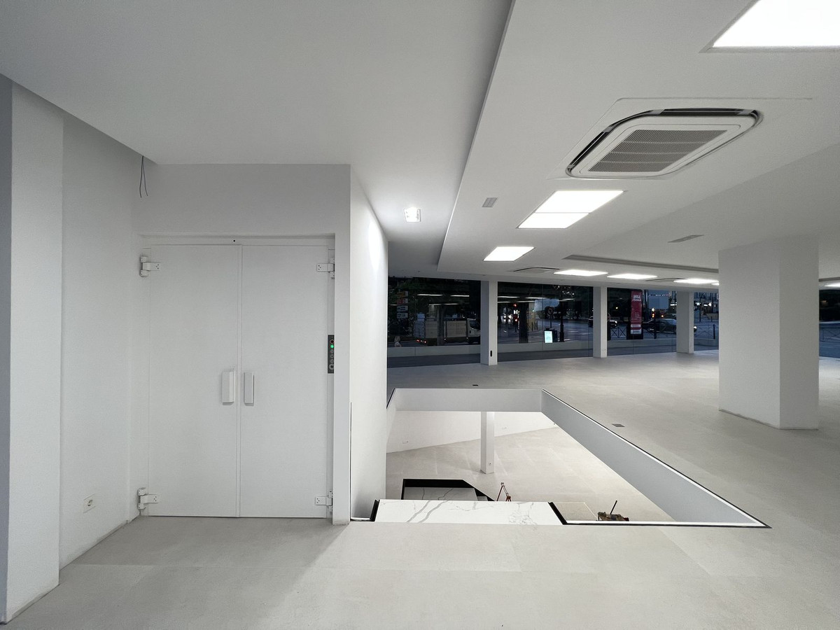 Se vende Tienda  en Costa Del Sol, Málaga, España
