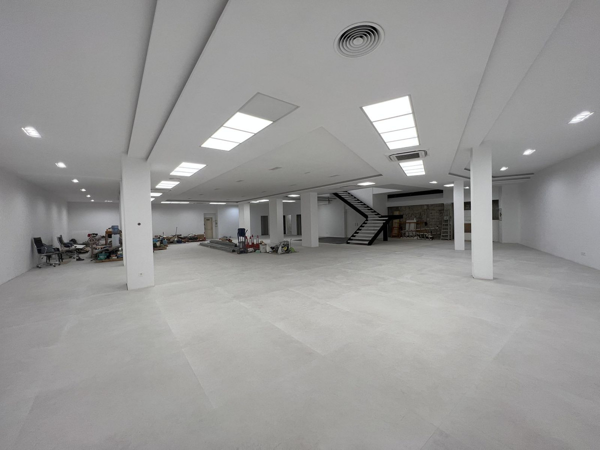 Se vende Tienda  en Costa Del Sol, Málaga, España