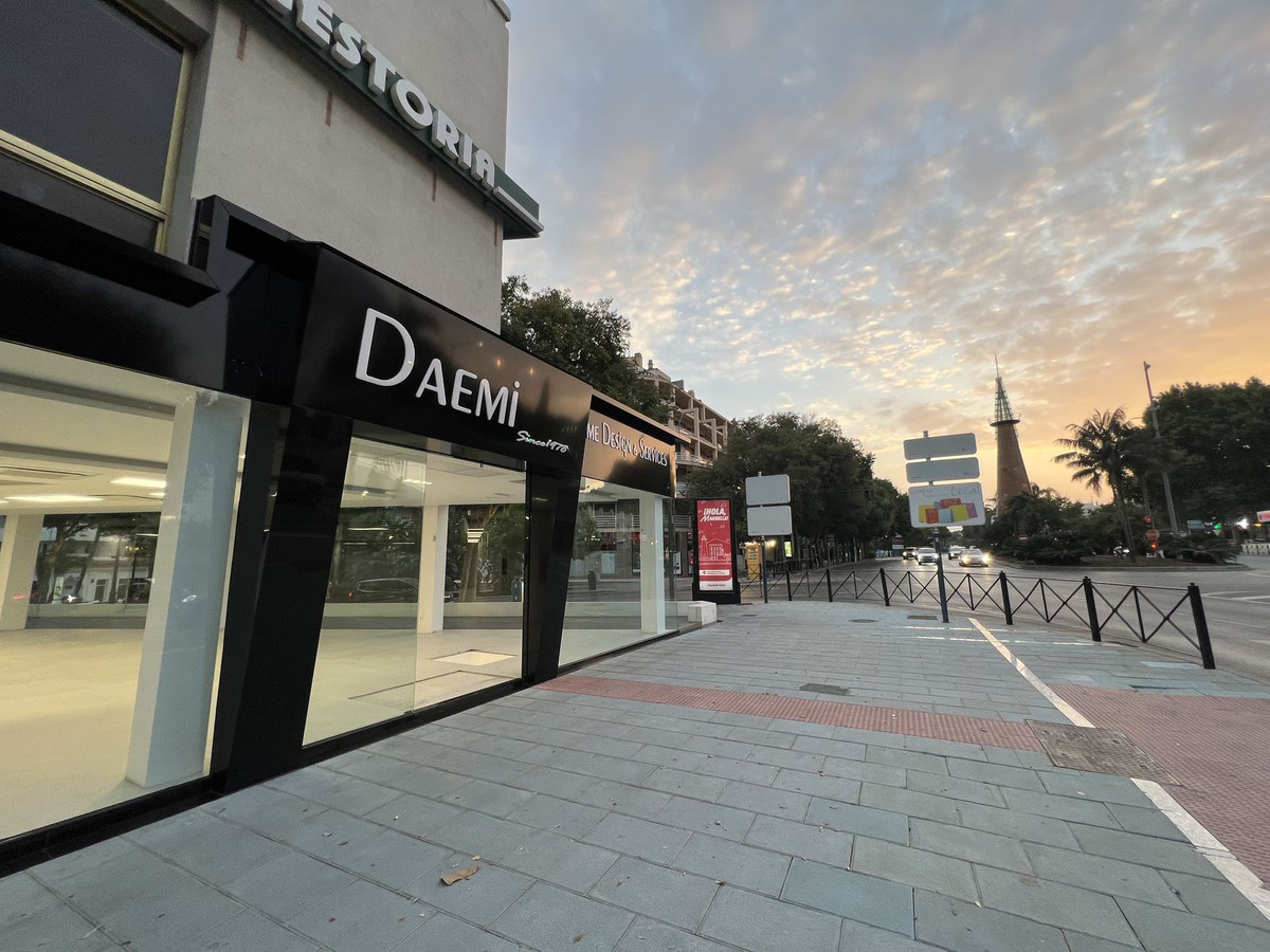 Se vende Tienda  en Costa Del Sol, Málaga, España
