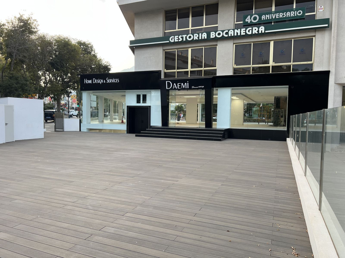Se vende Tienda  en Costa Del Sol, Málaga, España