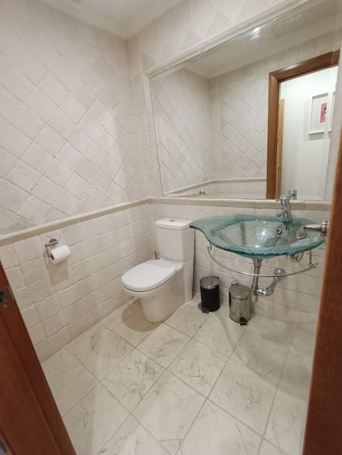 2 Bed Apartment for sale in Puerto Banús Costa Del Sol, Málaga, Spain