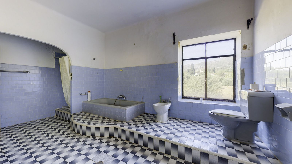 Se vende Terreno Rustico  en Málaga Ciudad, Málaga, España