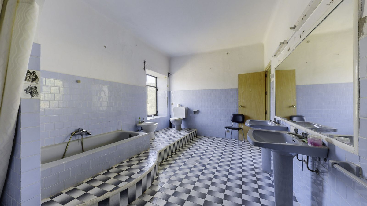 Se vende Terreno Rustico  en Málaga Ciudad, Málaga, España