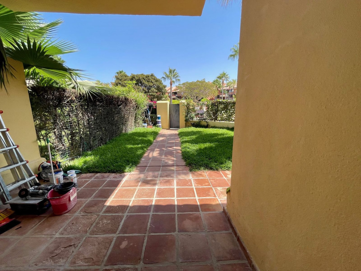 3 Bed Townhouse for sale in Nueva Andalucía Costa Del Sol, Málaga, Spain