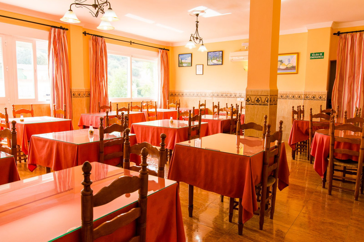 33 Bed Commercial unit for sale in Tolox Costa Del Sol, Málaga, Spain