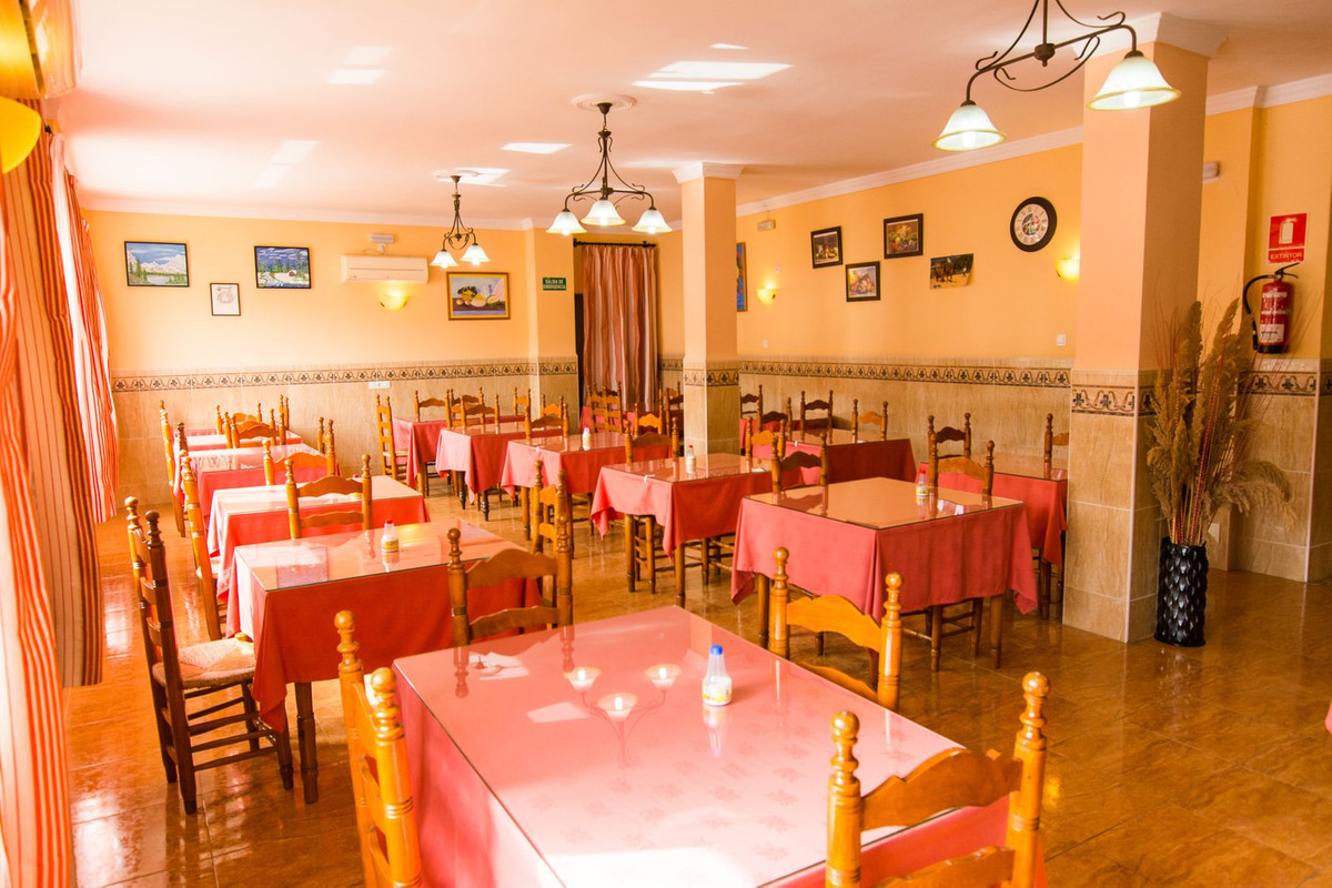 33 Bed Commercial unit for sale in Tolox Costa Del Sol, Málaga, Spain