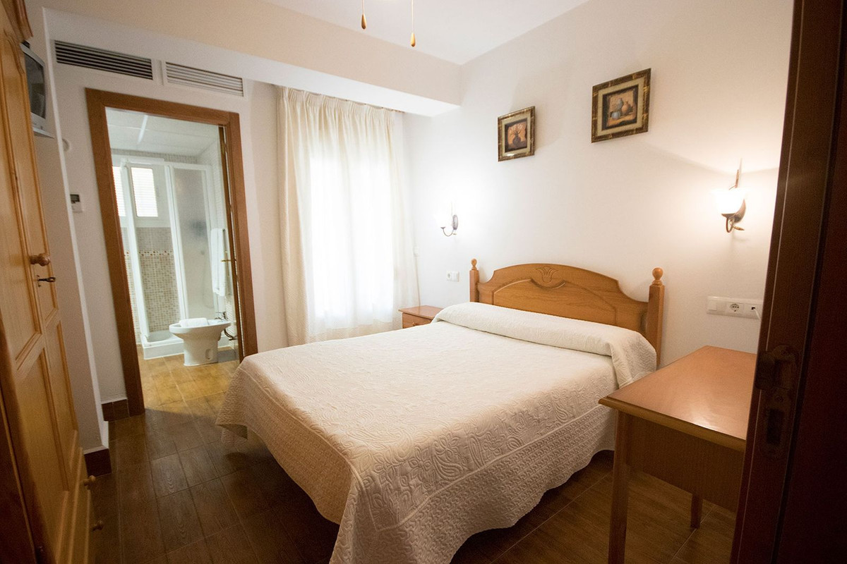 33 Bed Commercial unit for sale in Tolox Costa Del Sol, Málaga, Spain