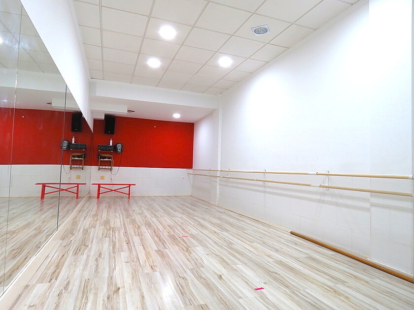 2 Bed Commercial unit for sale in Guardamar Del Segura Costa Blanca, Alicante, Spain