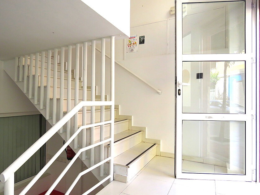 2 Bed Commercial unit for sale in Guardamar Del Segura Costa Blanca, Alicante, Spain