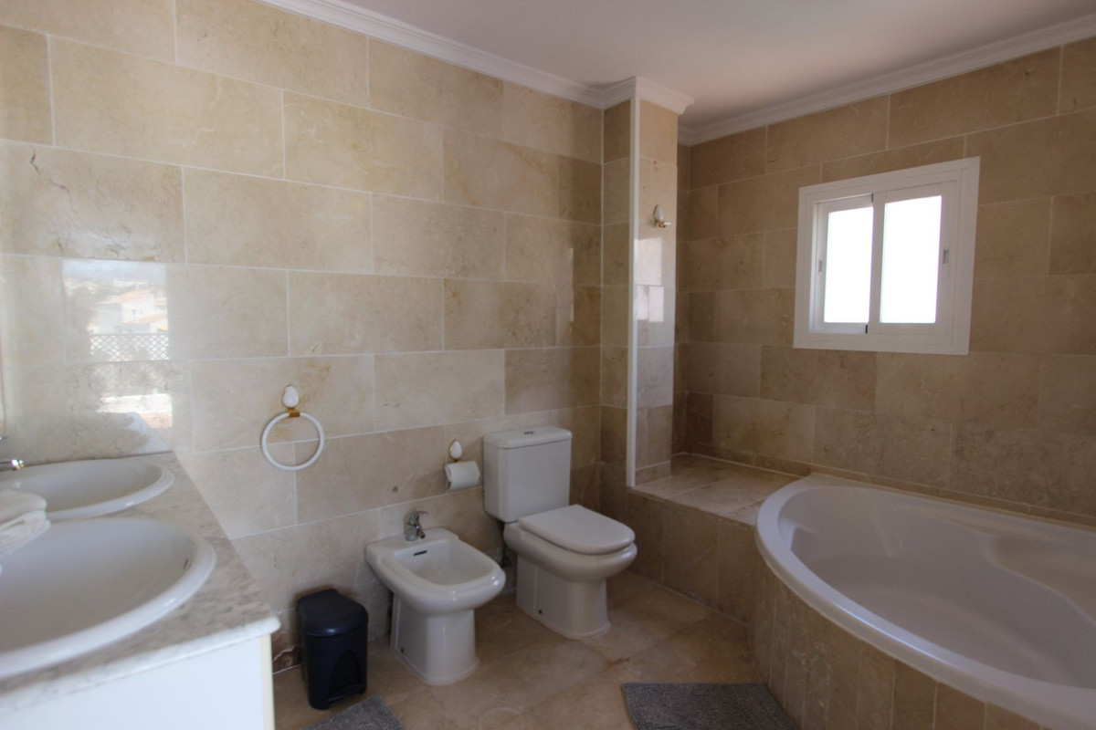 Se vende Ático de 4 dormitorios en Costa Del Sol, Málaga, España