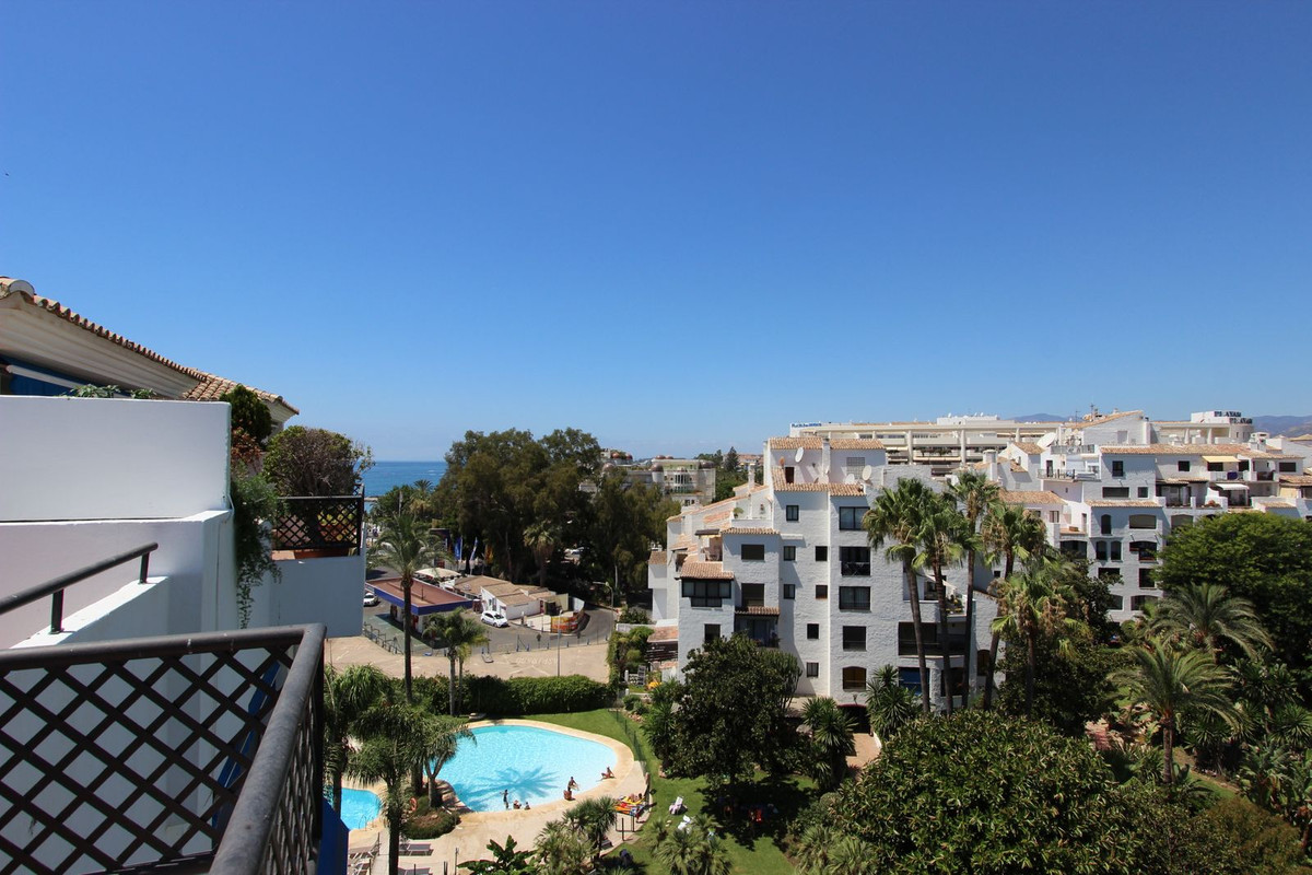 Se vende Ático de 4 dormitorios en Costa Del Sol, Málaga, España
