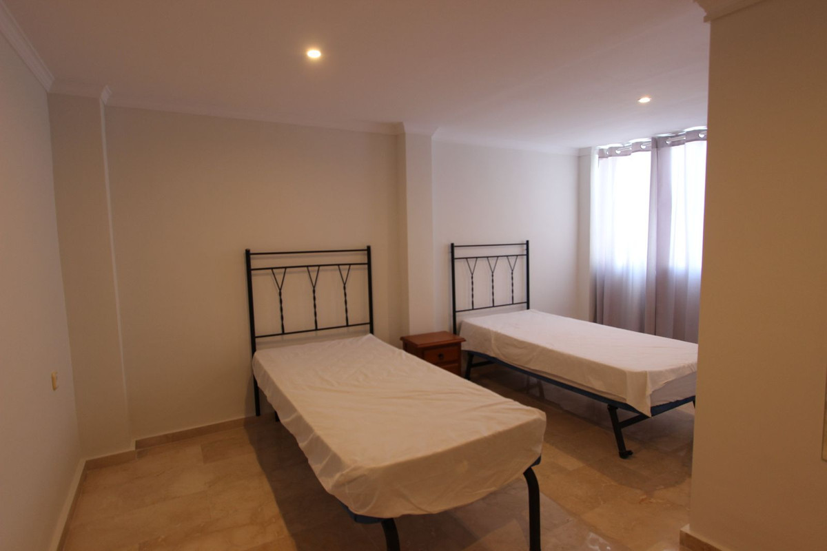 Se vende Ático de 4 dormitorios en Costa Del Sol, Málaga, España