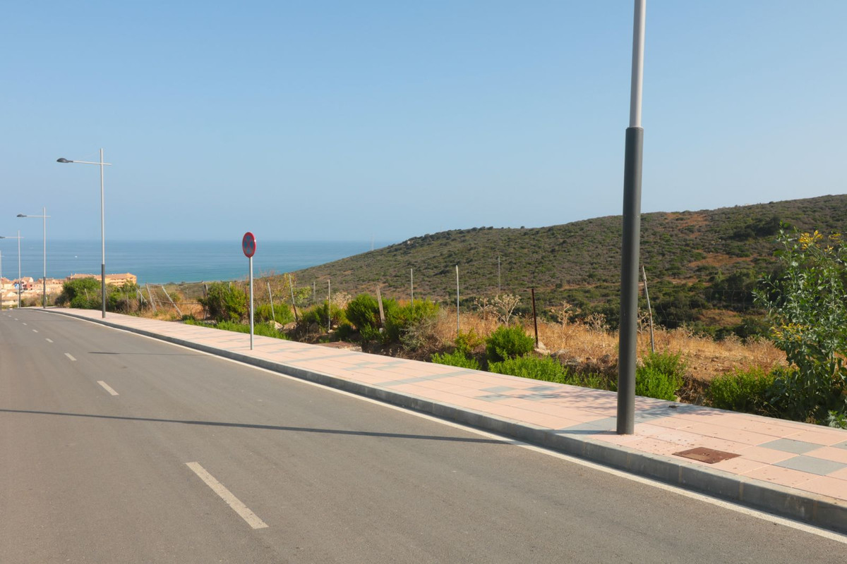 Se vende Terreno con Ruina  en Costa Del Sol, Málaga, España