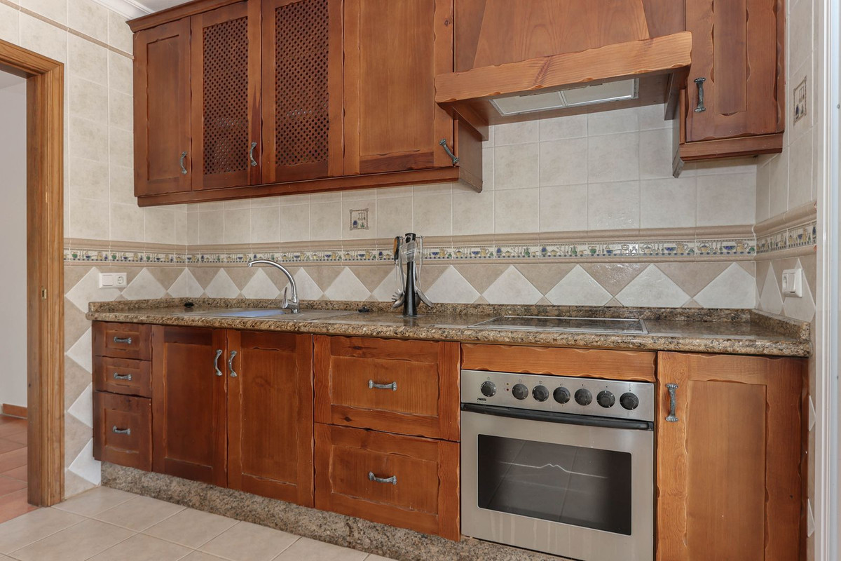 Se vende Villa - Chalet de 3 dormitorios en Costa Del Sol, Málaga, España
