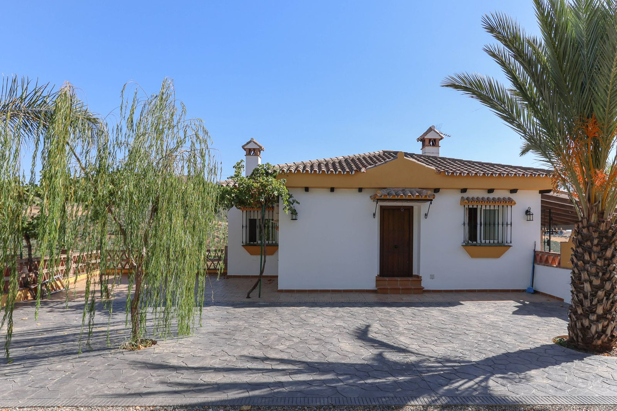 Se vende Villa - Chalet de 3 dormitorios en Costa Del Sol, Málaga, España