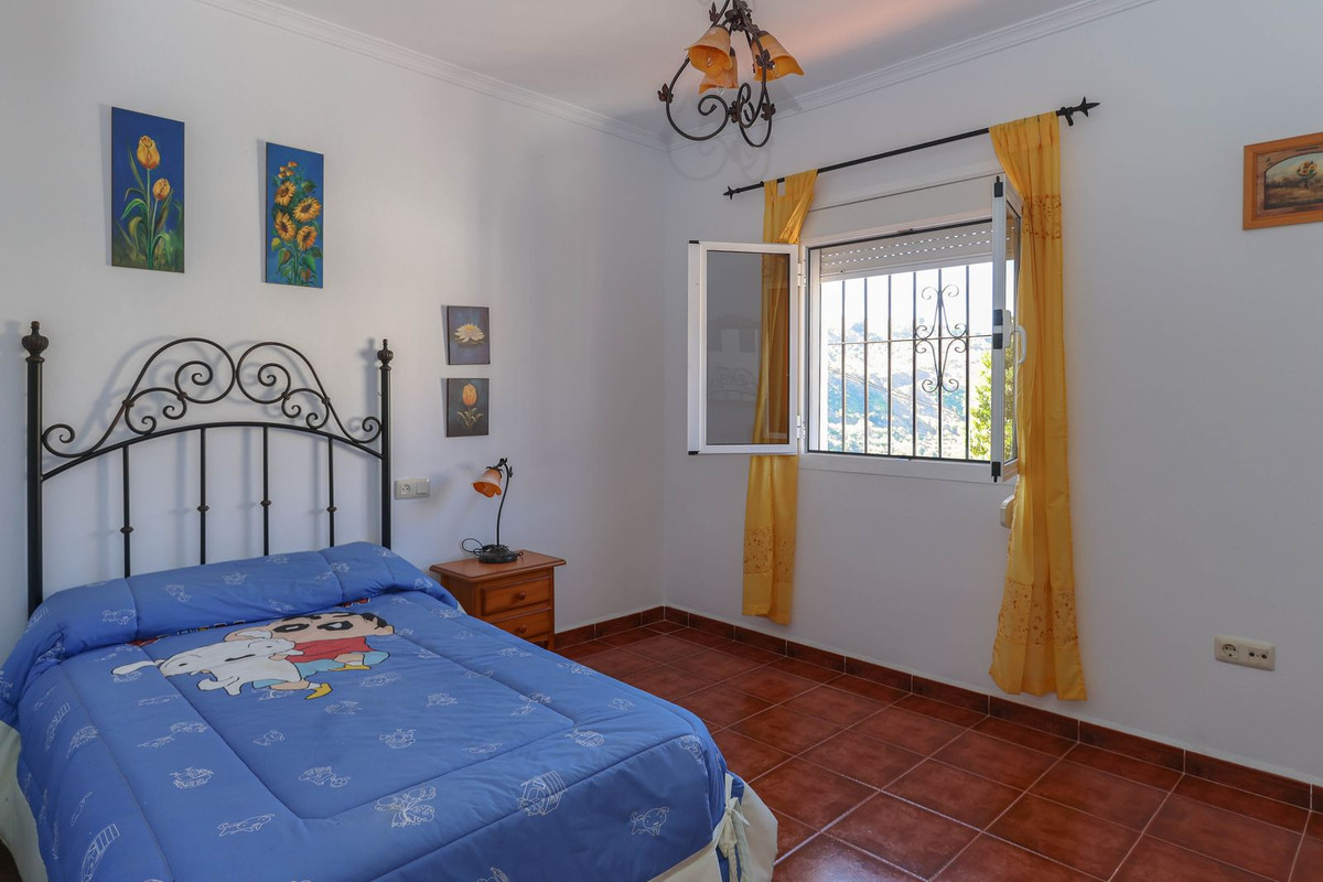 Se vende Villa - Chalet de 3 dormitorios en Costa Del Sol, Málaga, España