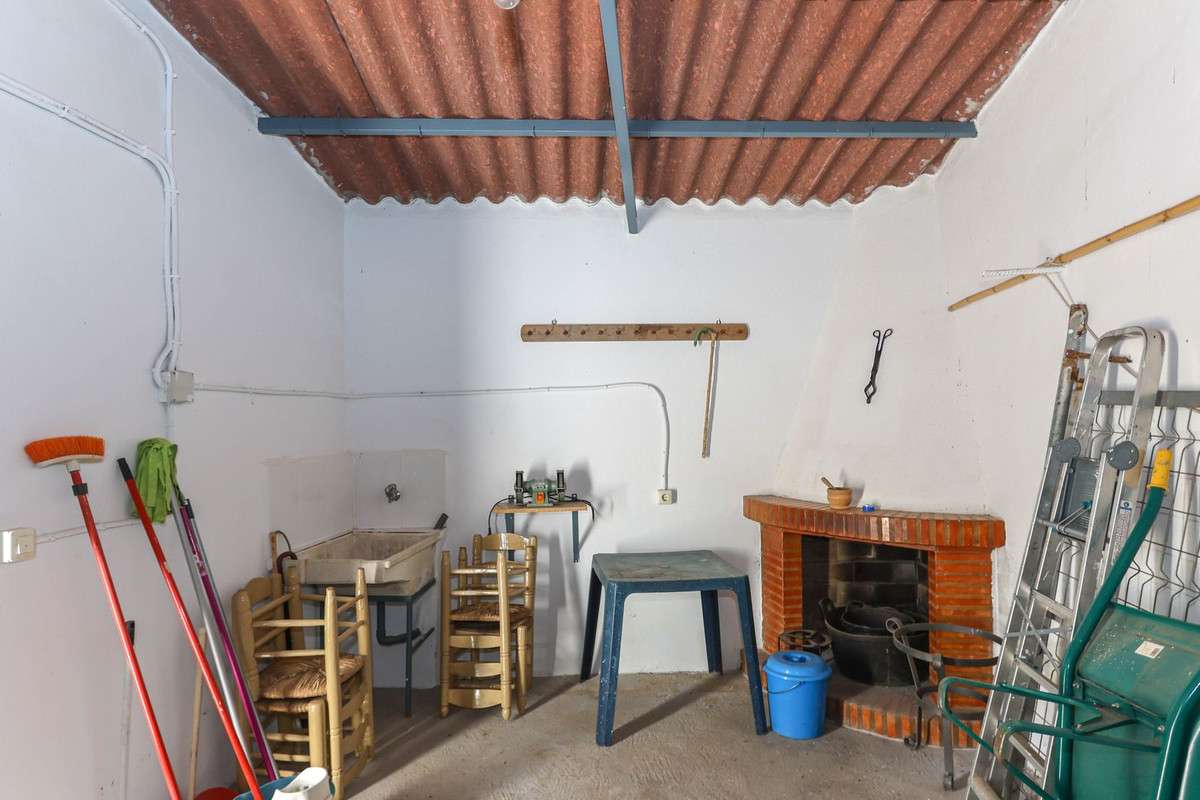 Se vende Villa - Chalet de 3 dormitorios en Costa Del Sol, Málaga, España