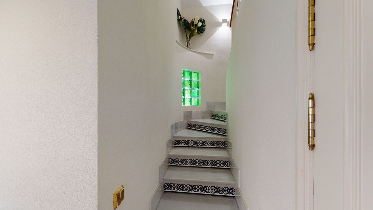 Se vende Ático de 4 dormitorios en Costa Del Sol East, Málaga, España
