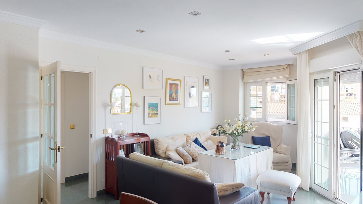 Se vende Ático de 4 dormitorios en Costa Del Sol East, Málaga, España