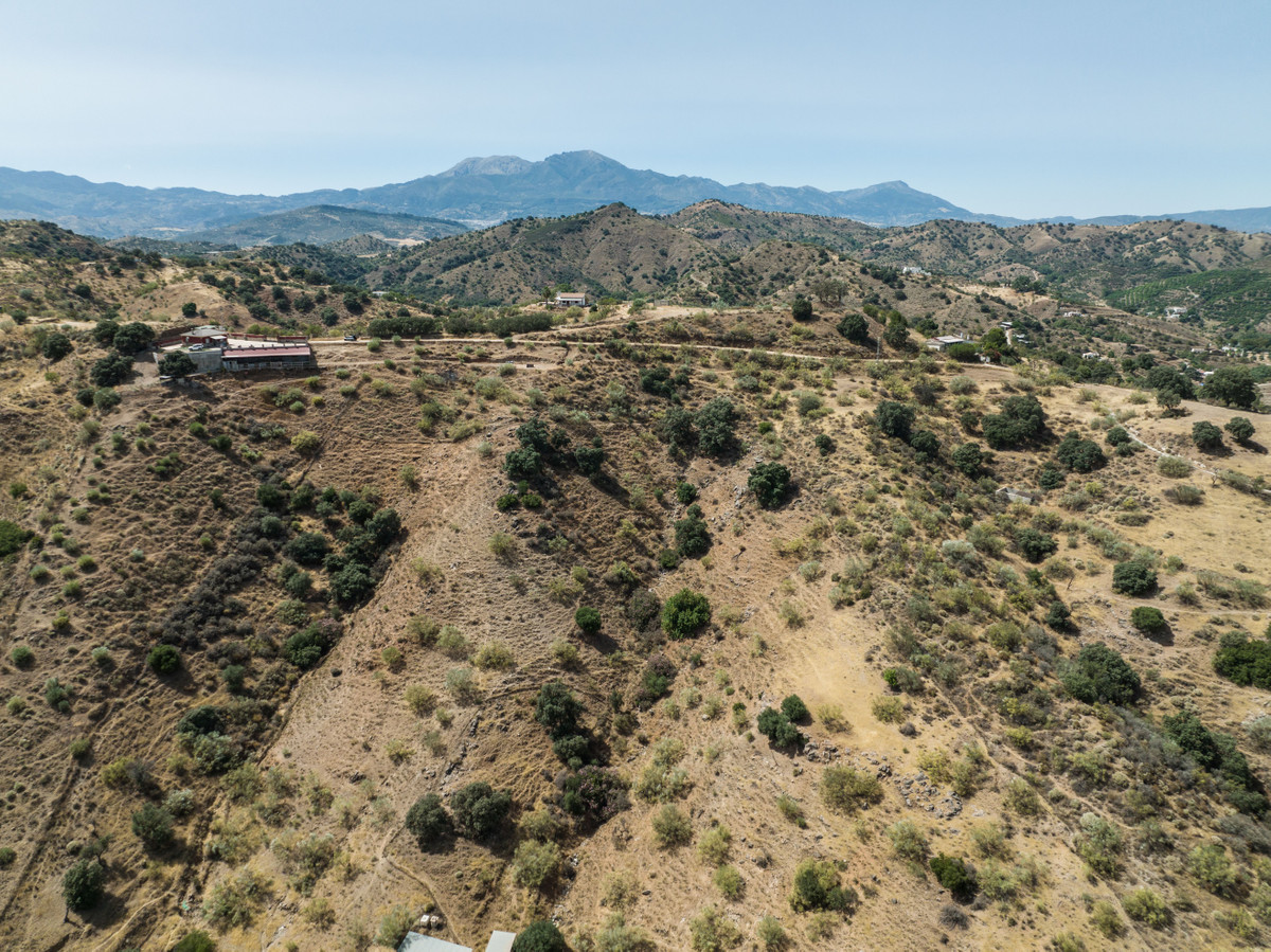 Se vende Terreno Rustico  en Costa Del Sol, Málaga, España