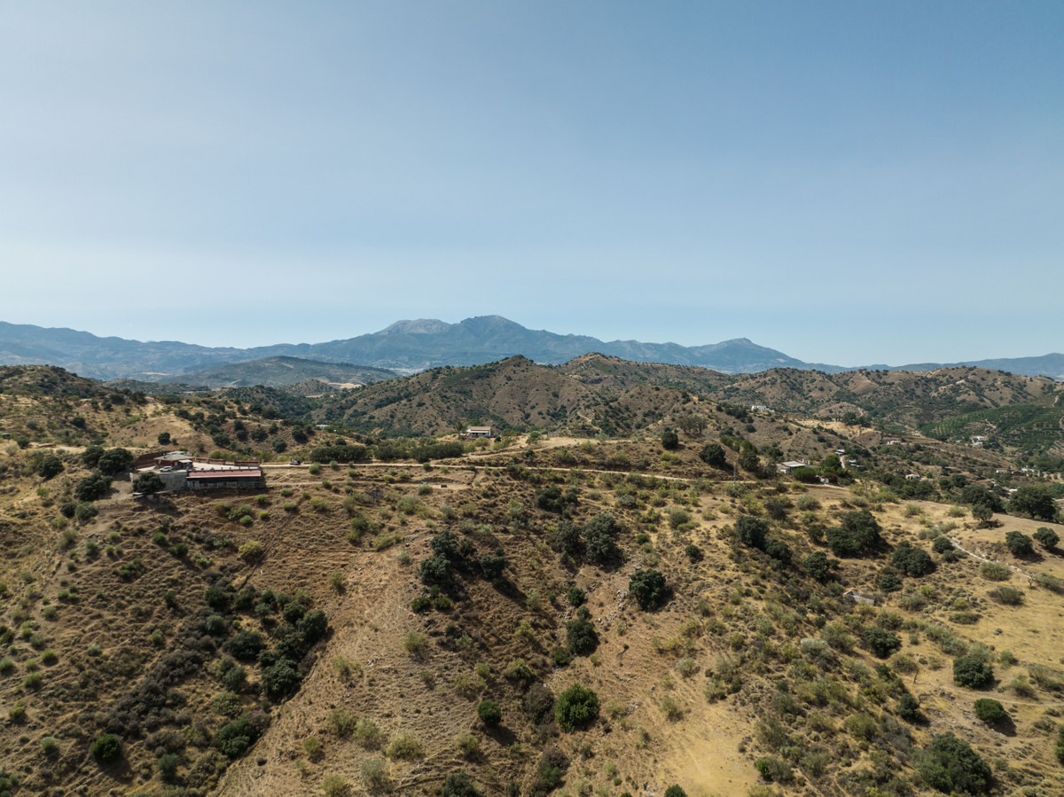 Se vende Terreno Rustico  en Costa Del Sol, Málaga, España