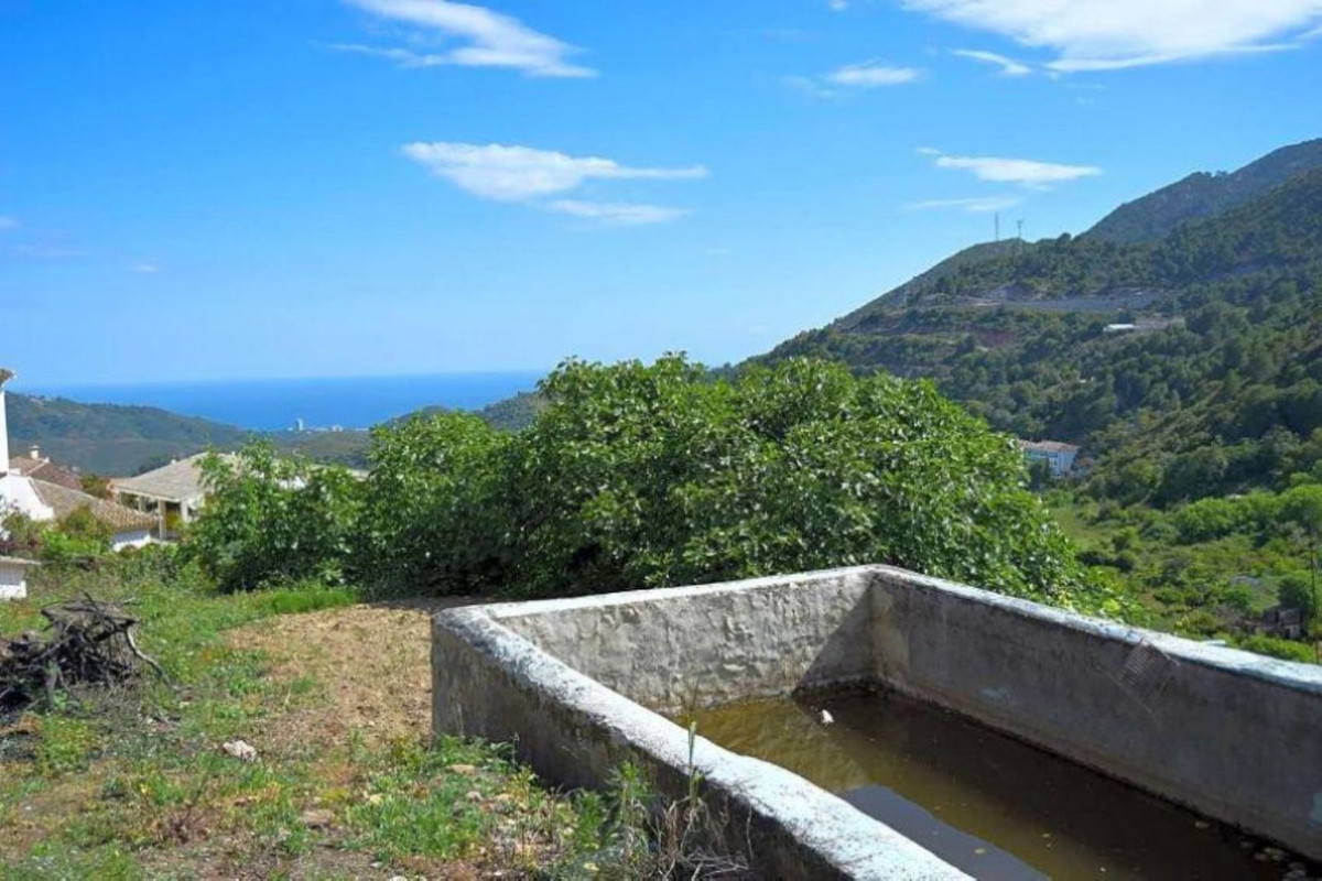 Plots for sale in Ojén Costa Del Sol, Málaga, Spain