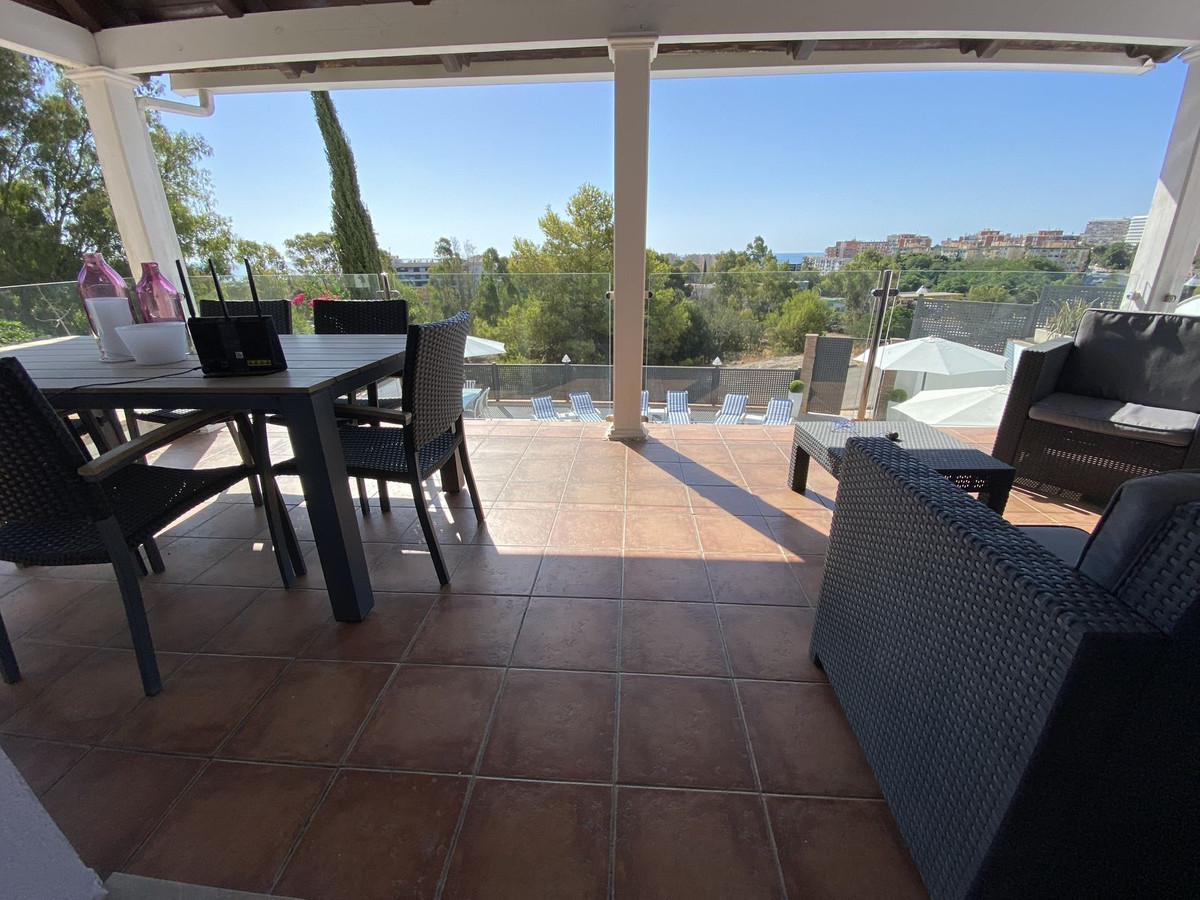 Se vende Villa - Chalet de 5 dormitorios en Costa Del Sol, Málaga, España
