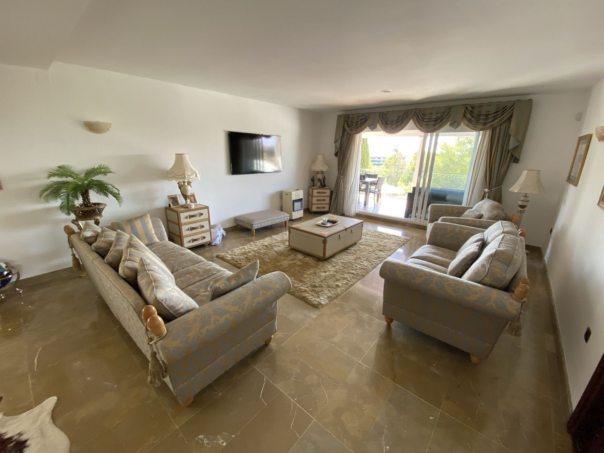 Se vende Villa - Chalet de 5 dormitorios en Costa Del Sol, Málaga, España