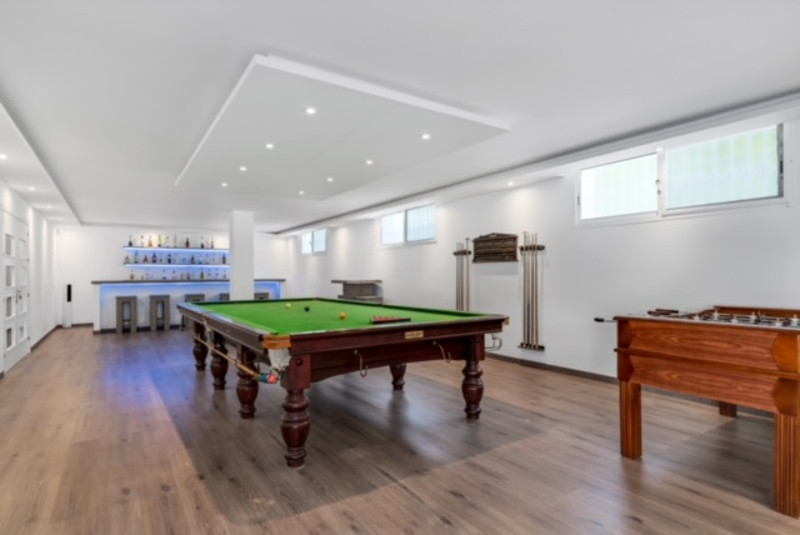 Se vende Villa - Chalet de 5 dormitorios en Costa Del Sol, Málaga, España