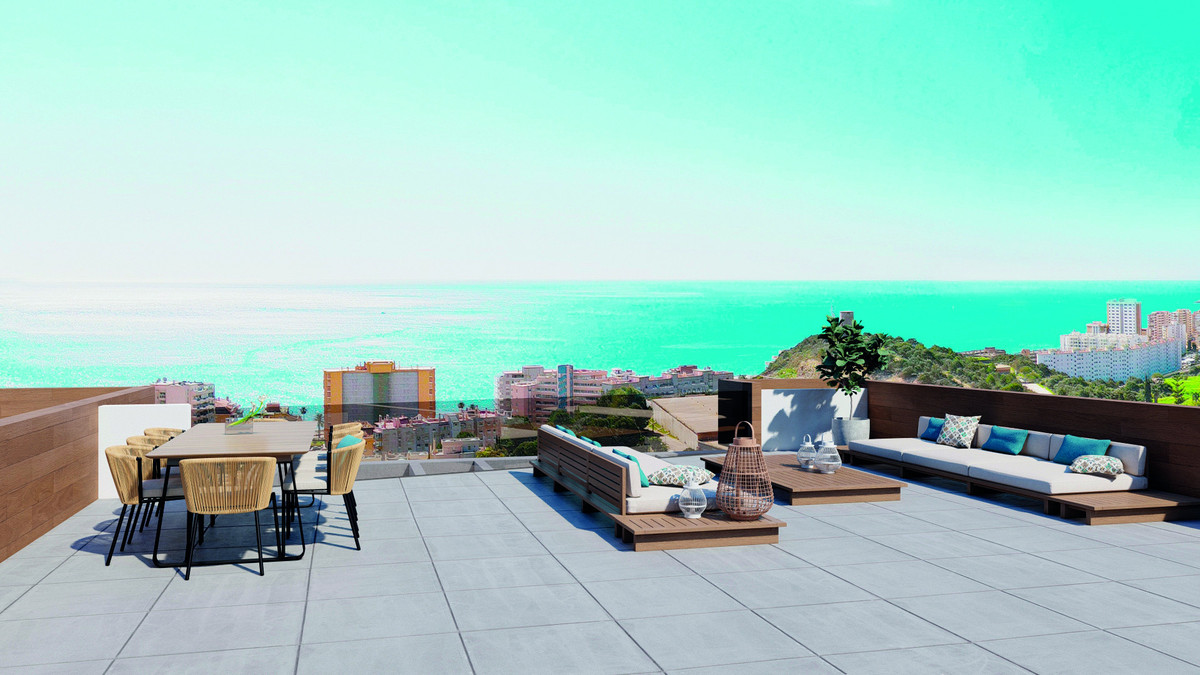 3 Bed Townhouse for sale in Torreblanca Costa Del Sol, Málaga, Spain